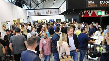 Besucher auf der FAFGA