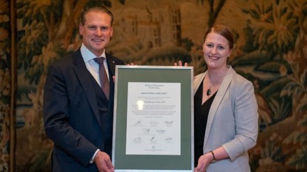 Mit dem Preisgeld des Stipendiums wird Anne Maria Gerhardt ihr Masterstudium „International Hospitality Management“ teilfinanzieren. (Foto: © Brenners Park-Hotel & Spa)
Anne Maria Gerhardt erhält das Alfred Brenner Stipendium 2021