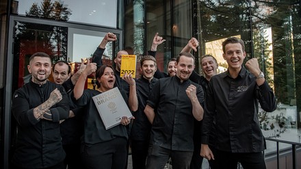 Das Team des „epoca by Tristan Brandt“ freut sich über 17 Punkte.