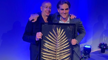 Oliver Altherr und Thomas Mack gewinnen mit „Eatrenalin“ die Goldene Palme beim Leaders Club Award.