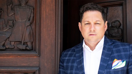 Holger Hutmacher ist NIC-Gründer und -Inhaber.