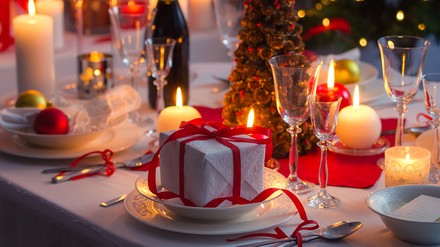 Gedeckter Tisch Weihnachten