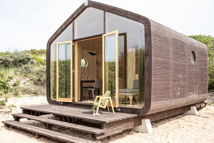 Ein Ferienhaus aus Pappe