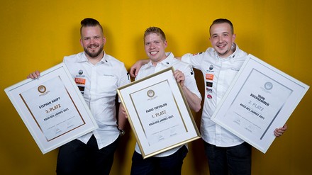 Am meisten begeisterte Fabio Toffolon (Zum Äusseren Stand, Bern) mit seinen Kreationen und sicherte sich so den Titel und 10.000 Euro Preisgeld. Auf dem zweiten und dritten Platz folgten Yann Bosshammer aus dem Opus V in Mannheim und Stephan Haupt aus dem Restaurant Ente in Wiesbaden. (Foto: © Melanie Bauer)