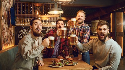 Gäste im Wirtshaus