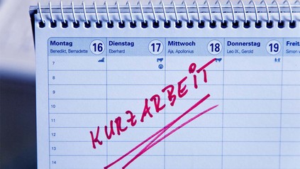 Kalender mit dem Eintrag "Kurzarbeit"