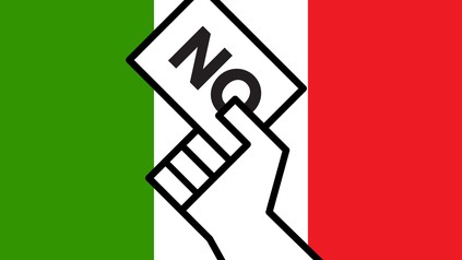 Italienische Flagge Hand mit NO-Zettel