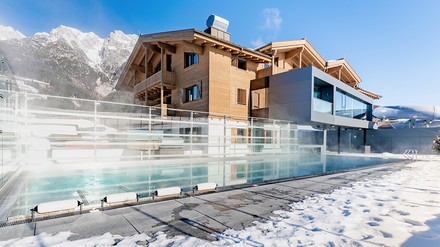 Die Riederalm fordert das Schloss Velden zum kulinarischen Gourmet-Duell heraus. (Foto: ©Evelien Walker)
Genießerhotel Die Riederalm