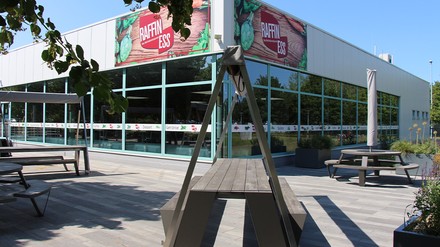 Wisag versorgt nun Raffinerie-Mitarbeiter mit Speisen, Getränken und Snacks.