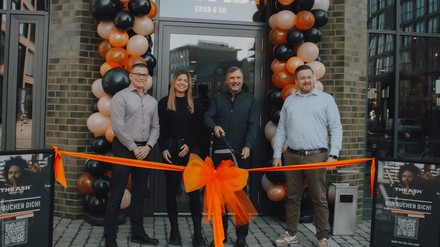 Eröffnung he Ash Grab & Go