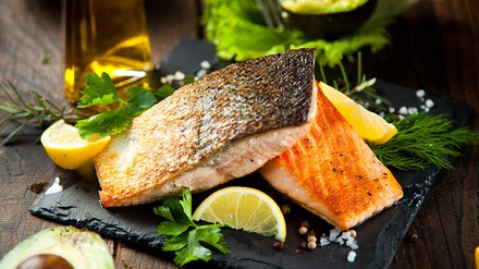 Der Geschmack von Fisch kann durch die Kombination der richtigen Zutaten für vegane Gerichte imitiert werden. (Foto: © karepa/stock.adobe.com) Fisch