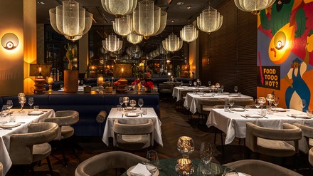 Bereits vor der Eröffnung ist das Restaurant vom Callwey Verlag für sein Interieur ausgezeichnet worden. (Foto: ©Jens-Bösenberg) Hier treffen zwei Welten aufeinander: Israel meets Mexiko