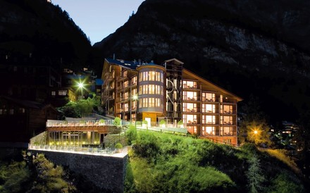 Das Omnia in Zermatt von außen
