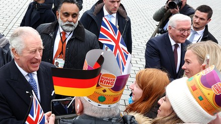 Eine neue Krone für König Charles III. (Foto: © Burger King Deutschland) Eine neu Krone für König Charles III.