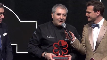 Christian Bau bekommt Mentor Chef Award 2023.