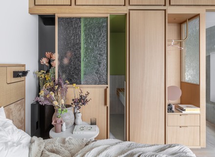 Locke at East Side Gallery