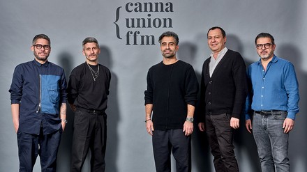 James Ardinast, David Ardinast, Rocky Musleh, Goran Petreski, Madjid Djamegari von Canna Union FFM (Foto: © Lars Contzen) James Ardinast, David Ardinast, Rocky Musleh, Goran Petreski, Madjid Djamegari von Canna Union FFM