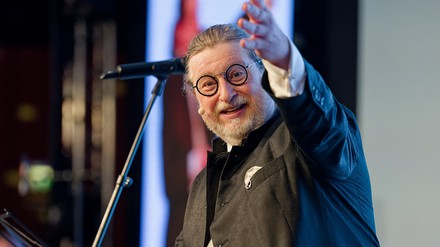Dirk Iserlohe, Aufsichtsratschef der Dorint Gruppe, führte gekonnt zusammen mit dem RTL-Moderator Wolfram Kons (RTL Wir helfen Kindern durch den Abend. (Foto: © Dorint Hotelfruppe) Dirk Iserlohe, Aufsichtsratschef der Dorint Gruppe, führte gekonnt zusammen mit dem RTL-Moderator Wolfram Kons (RTL Wir helfen Kindern durch den Abend.