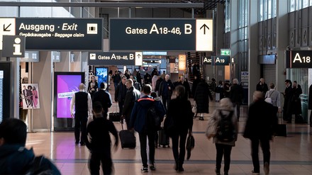 Drei der vier ausgeschriebenen Flächen befinden sich im Sicherheitsbereich am Hamburg Airport und richten sich an Passagiere vor und nach einem Flug. (Foto: © Oliver Sorg) Hamburg Airport