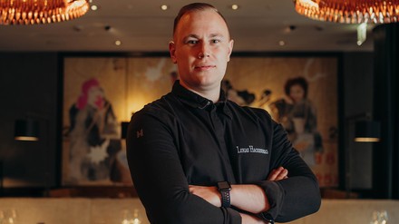 Der 27-jährige Lukas Hackenberg ist neuer Küchenchef im Restaurant „Le Faubourg“. (Foto: © Florian Kroll) Lukas Hackenberg