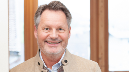 Jens Bernitzky ist ab sofort neuer Hoteldirektor im Posthotel Achenkirch. (Foto: © Posthotel Achenkirch) Jens Bernitzky