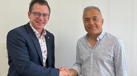 Stephan Arnhold, Vorstand Dormero Hotel AG zusammen mit Haci Mustafa Sevim.