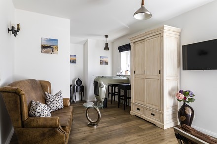 Die Suiten bieten eine Mischung aus moderner und klassischer Einrichtung.