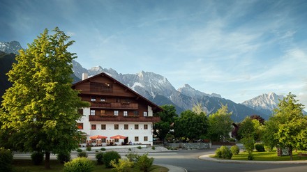 Seit 2010 trägt das Tiroler Hotel das Österreichische Umweltzeichen. (Foto: © Alexander C. Kofler) Das Hotel „Der Stern“ am Mieminger Plateau