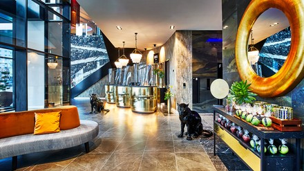 Das Penta Hotel in Köpenick soll zukünftig wie das hier abgebildete NYX Hotel Warschau Teil der Lifestyle-Marke NYX Hotels werden. (Foto: © Leonardo Hotels Central Europe) NYX Hotel Warschau