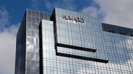 Im fünften Quartal in Folge hat Hyatt Rekordumsätze erzielt. (Foto: © Tupungato/stock.adobe.com) Hyatt-Hotel