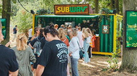 Subway ist beim San Hejmo-Festival am Flughafen von Weeze und beim Glücksgefühle Festival am Hockenheimring mit dabei. (Foto: © Subway) Subway ist beim San Hejmo-Festival am Flughafen von Weeze und beim Glücksgefühle Festival am Hockenheimring mit dabei.