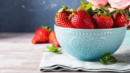 Eine Schüssel Erdbeeren