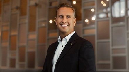 Alexander Hengst vertritt schon seit mehr als sieben Jahren die Gesellschafter des Hotels und kennt sich aus. (Foto: © Öschberghof) Alexander Hengst.