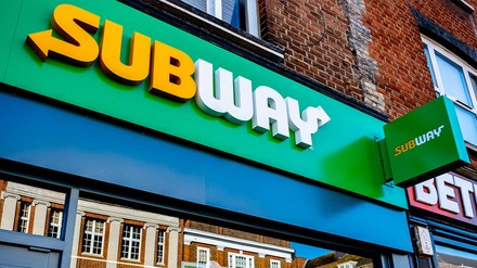 Die US-Sandwich-Kette Subway bekommt einen neuen Besitzer. (Foto: © Martin Lee/stock.adobe.com) Subway