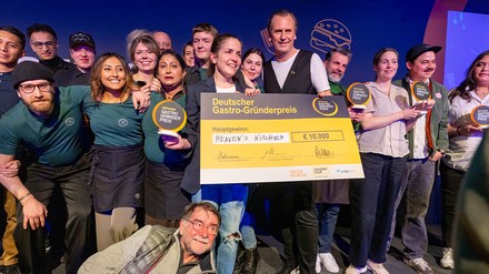 Noch bis zum 8. Dezember 2023 können sich gastronomische Start-ups für den Deutschen Gastro-Gründerpreis bewerben. (Foto: © Leaders Club) Noch bis zum 8. Dezember 2023 können sich gastronomische Start-ups für den Deutschen Gastro-Gründerpreis bewerben. (Foto: © Leaders Club)