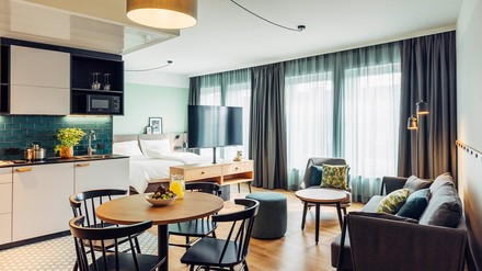 Das Harry’s home Villach ist das erste Hotel in der dritten Design-Generation von harry’s home hotels & apartments. (Foto: © harry’s home hotels & apartments/Daniel Zangerl) Das Harry’s home Villach ist das erste Hotel in der dritten Design-Generation von harry’s home hotels & apartments.