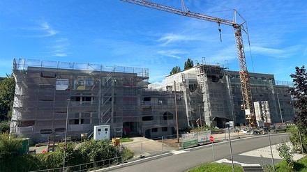 Seit rund sechs Monaten wird in Bernkastel-Kues eine ehemalige Realschule entkernt und nun aufwändig zu einem Jufa-Hotel umgebaut. (Foto: © JUFA Hotels/Sascha Lindemann) Seit rund sechs Monaten wird in Bernkastel-Kues eine ehemalige Realschule entkernt und nun aufwändig zu einem Jufa-Hotel umgebaut. (Foto: © JUFA Hotels/Sascha Lindemann)