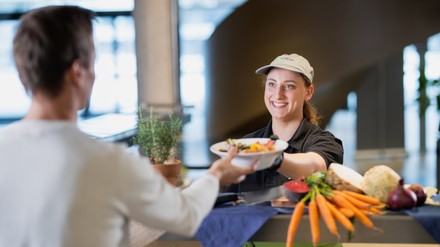 Die „Gemüsestars“ kommen in unterschiedlichen Variationen auf den Teller. (Foto: © Wisag)
