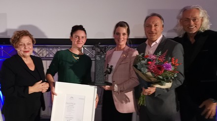 Angelika Heyer (HDV), Karoline Giokas (HOGAPAGE), Svenja-Nadine Schramm (Tortue Hamburg), Jürgen Gangl (HDV) und Bernhard Patter ( diavendo)