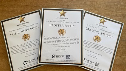 Bundesweite Gewinner wurden mit dem „Certified Star-Award 2023/2024“ ausgezeichnet.