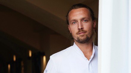 JRE-Haubenkoch Philipp Dyczek startet eine Reihe an Gastro-Events. (Foto: © Sophie Kirchner)