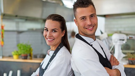 Die Zahl der Erwerbstätigen in Deutschland befindet sich im Aufwind. (Foto: © pikselstock/ adobe.stock.com)