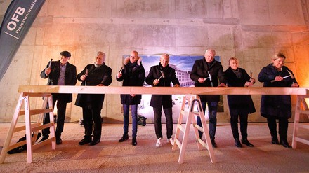 Am 29. Februar 2024 wurde das Richtfest für das H2 Hotel in Erfurt gefeiert.