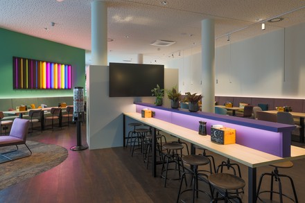 Lobby des the niu Wave