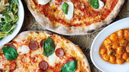 Pizza essen die Deutschen immer. (Foto: © L'Osteria)