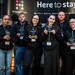 Gewinner Young Star Awards (v. l. n. r.): Jasmin Schulze aus dem H+ Hotel Leipzig-Halle, Benjamin Dörre, Hotelfachmann, Hyperion Hotel Dresden am Schloss, Luzia del Carmen Seutter-Galindo, Hotelfachfrau, H+ Hotel Hannover, Celina Timper, Hyperion Hotel München, Richard Mosig, Hyperion Hotel Leipzig, Tara Lutz, Hotelfachfrau, H+ Hotel Limes Thermen Aalen, Daniel Schäfer, H4 Hotel Hamburg Bergedorf (Foto: © H-Hotels GmbH/Marcus Zumbansen)