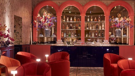 Das edel und neu designte Restaurant Pink Pepper ist ein perfektes Match für das Steigenberger Icon in Düsseldorf. (Foto: © Steigenberger Hotels AG)