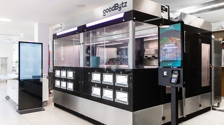 Die Roboterküche von Sodexo in der Kantine in Tübingen