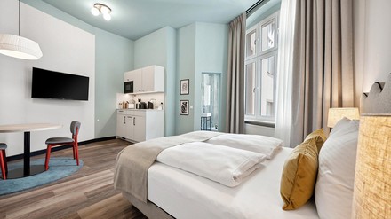 Blick in ein Apartment in Berlin in der Stresemannstraße