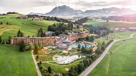 Das Sonnenalp Resort aus der Vogelperpektive